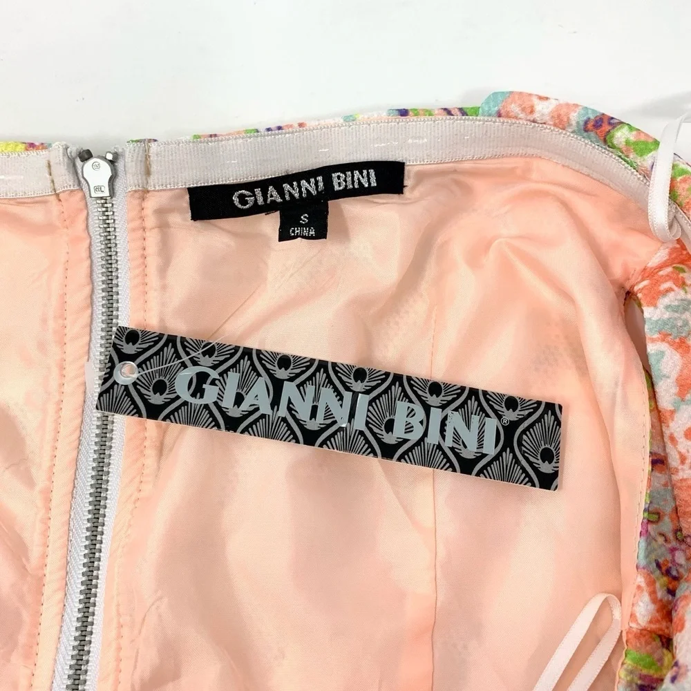 Gianni Bini Orchid Blossom Fit & Flare Pleated Cocktail Mini Dress Size S - Picture 13 of 14